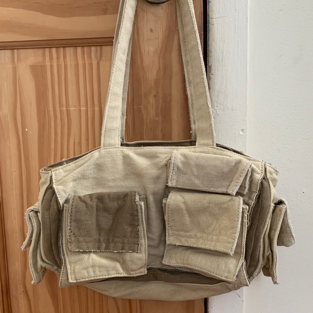 Distressing Beige Canvas Purse